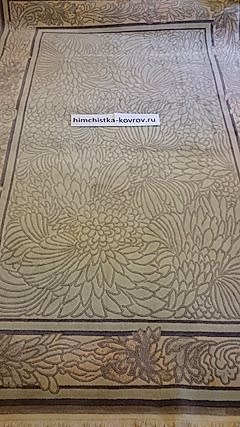 Ковровое покрытий из шерсти, выведены все пятна